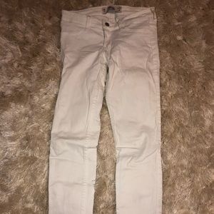 White Abercrombie jeans